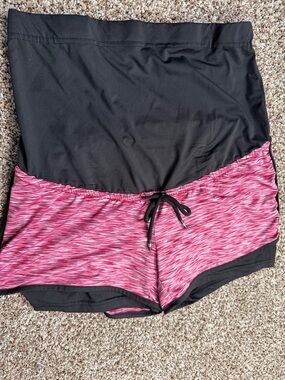 Women’s Athletic Shorts – Black & Pink Performance Skort-Style Shorts